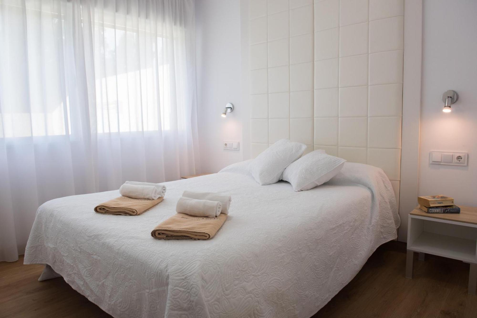 Marina A7 Apartment Denia Bagian luar foto