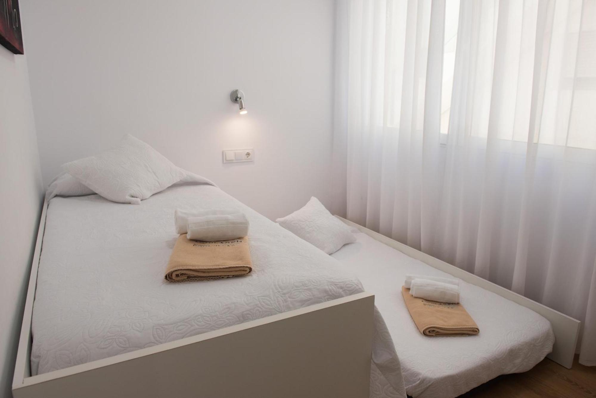 Marina A7 Apartment Denia Bagian luar foto